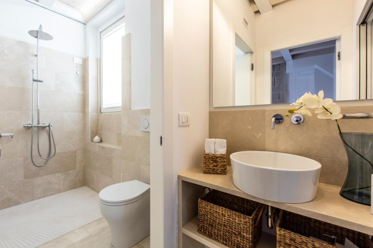 Sant'Alvise Design Palace R&R เวนิส ภายนอก รูปภาพ